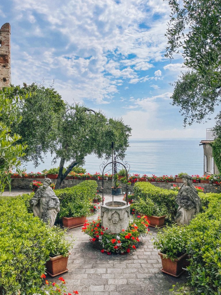 Cosa vedere al Lago di Garda in 1 giorno: tour in Vespa